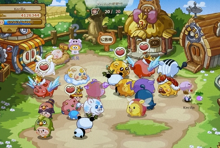 摩尔庄园怎么培育出别的猪