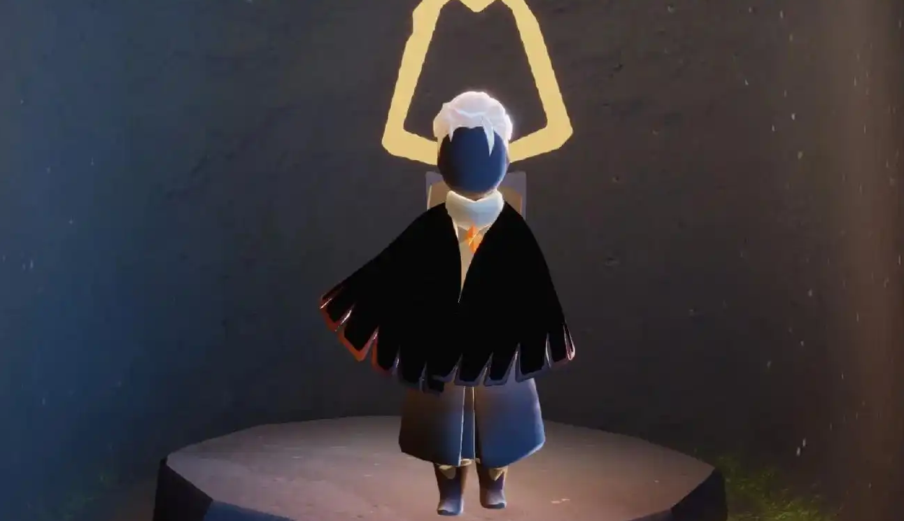 光遇黑斗篷配无脸怎么搭配